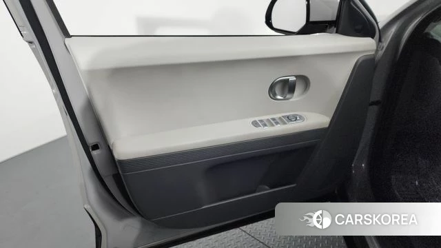 Hyundai Ionic 5 id 4230979 из Кореи 16
