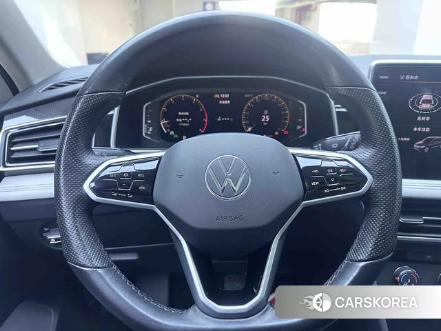 Volkswagen Tiguan L id 4264759 из Китая 16