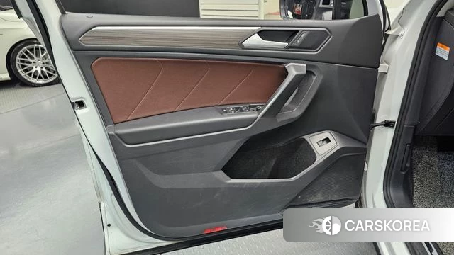 Volkswagen Tiguan Allspace id 4457229 из Кореи 16