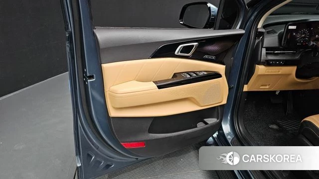 Kia Carnival 4th generation id 4625028 из Кореи 16