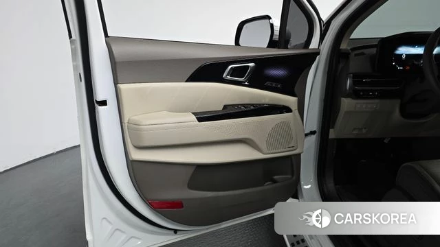 Kia Carnival 4th generation id 4230366 из Кореи 16