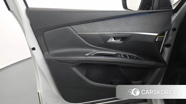 Peugeot 5008 second generation id 4698254 из Кореи 16