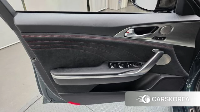 Kia Stinger Meister id 4624089 из Кореи 16