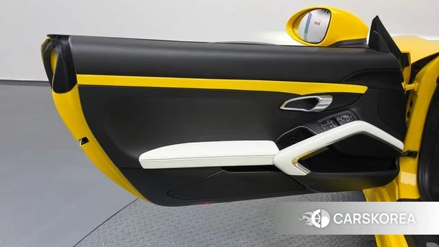 Porsche 718 Boxster id 4520916 из Кореи 16