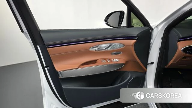 Genesis GV70 id 4511042 из Кореи 16