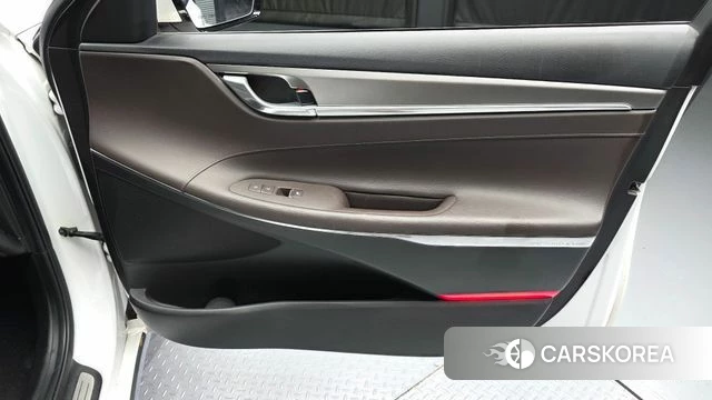 Hyundai The New Grandeur IG id 4482709 из Кореи 16
