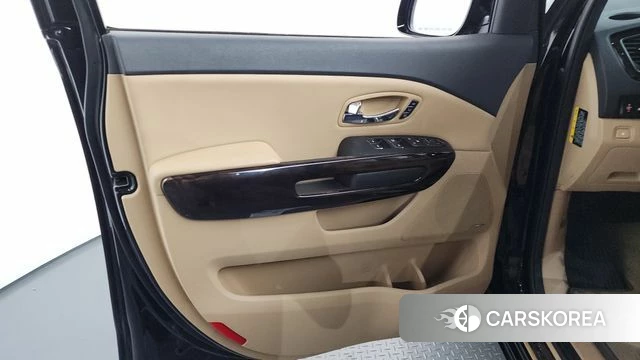 Kia The New Carnival id 4464719 из Кореи 16