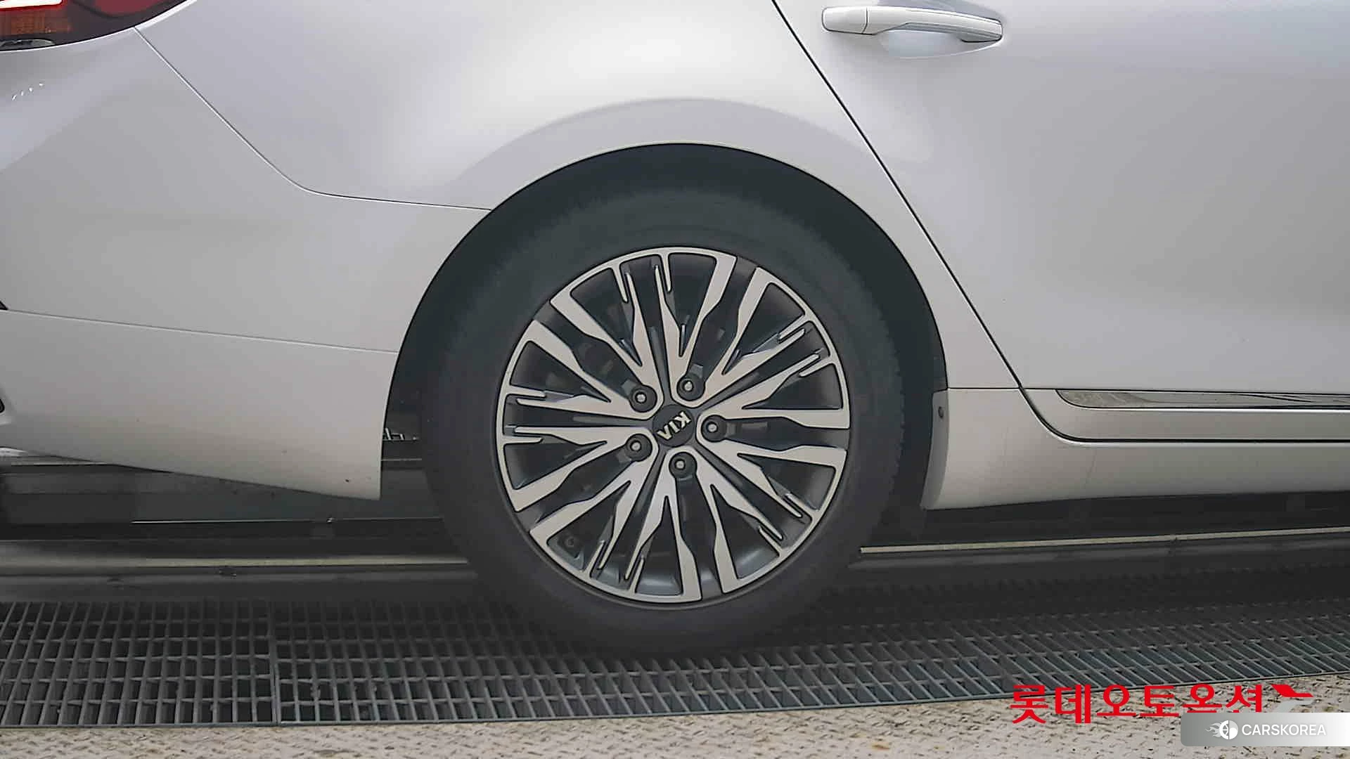 Kia K7 id 4674175 из Кореи 16