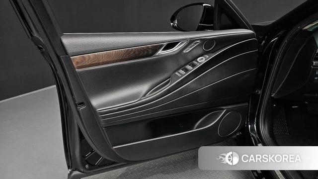 Genesis G80 (RG3) id 4650753 из Кореи 16