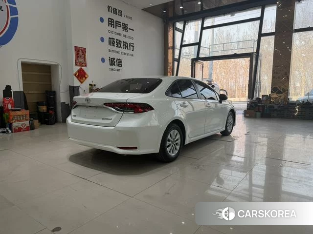 Toyota Corolla id 4257089 из Китая 16