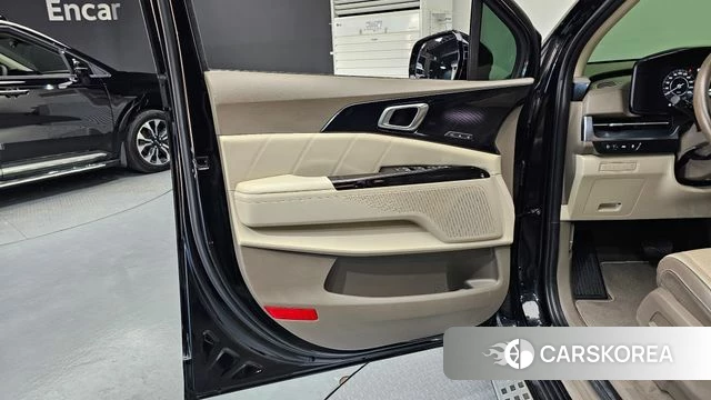 Kia Carnival 4th generation id 4641600 из Кореи 16