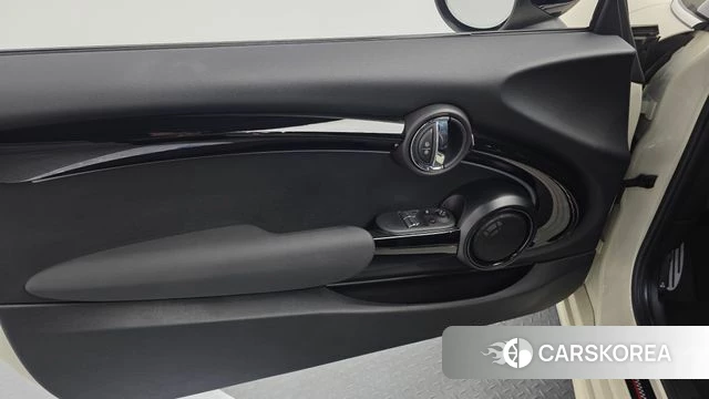 Mini Cooper S id 4423496 из Кореи 16