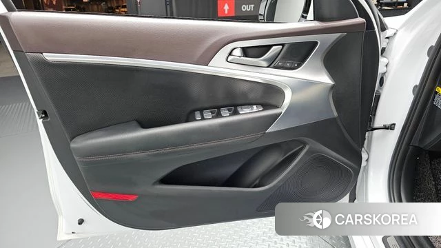 Genesis G70 id 4447405 из Кореи 16