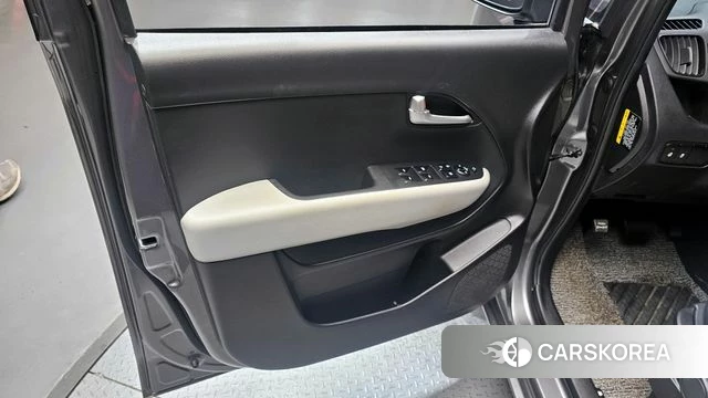 Kia The New Kia Ray id 4201393 из Кореи 16