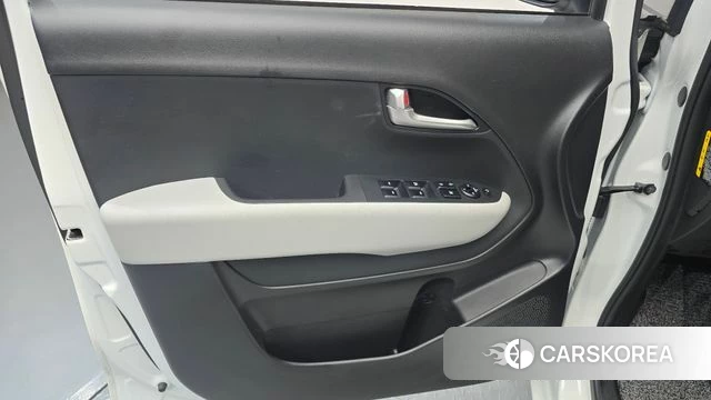 Kia The New Kia Ray EV id 4687096 из Кореи 16