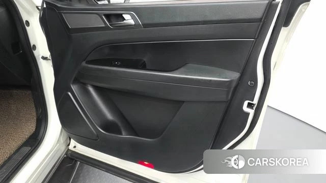 Ssangyong The New Rexton Sports Cannes id 4414636 из Кореи 16