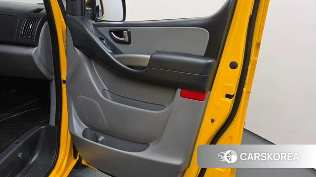 Hyundai The New Grand Starex id 4907699 из Кореи 16