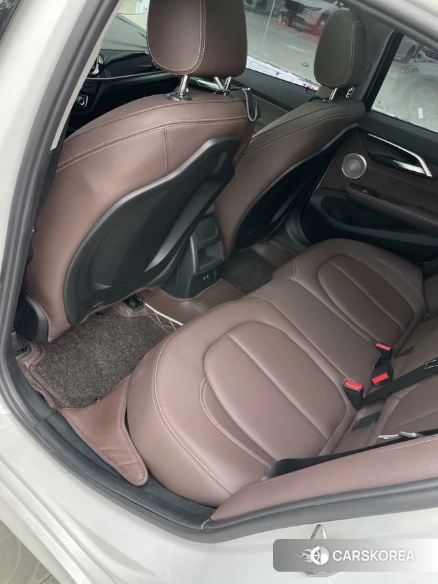 BMW 1 series id 4291203 из Китая 16