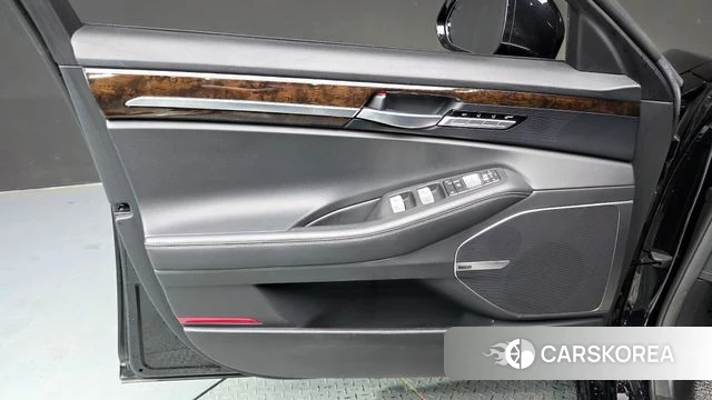 Genesis G90 id 4568071 из Кореи 16
