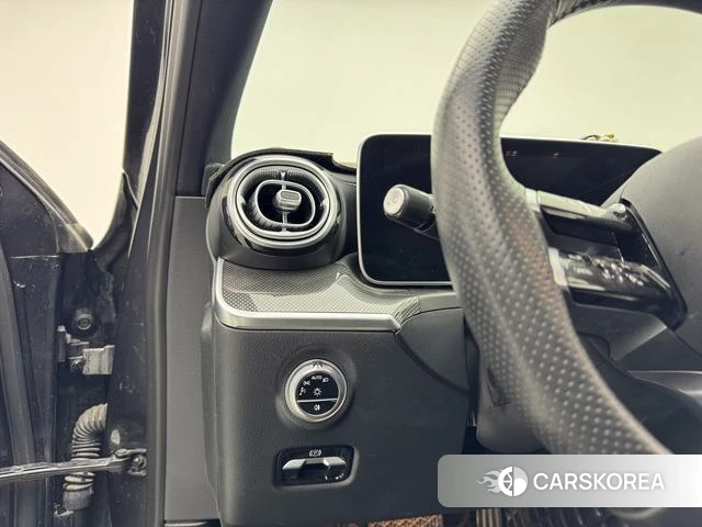 Mercedes-Benz Class C id 4265367 из Китая 16