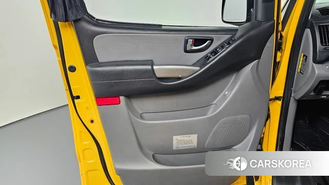 Hyundai The New Grand Starex id 4225242 из Кореи 16