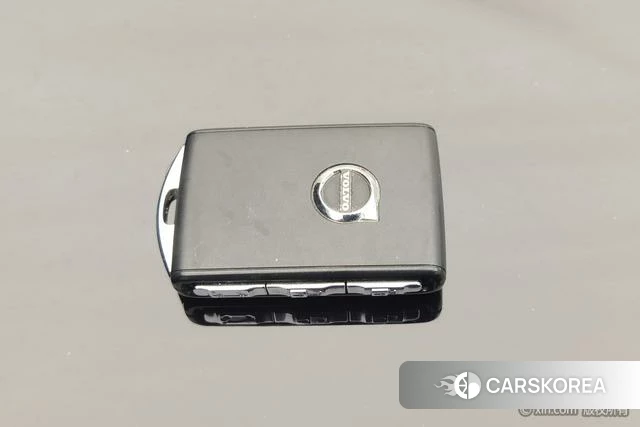 Volvo S90 PHEV id 3888700 из Китая 16