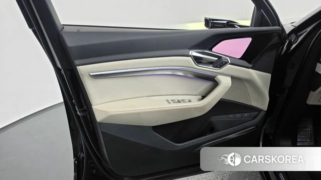 Audi e-Tron id 4656704 из Кореи 16
