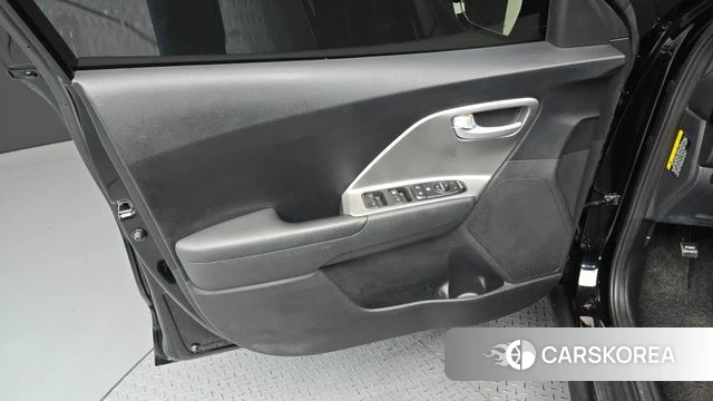 Kia The New Niro id 4294006 из Кореи 16