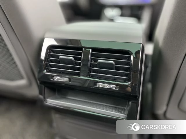 Volkswagen Touareg id 3869755 из Китая 16