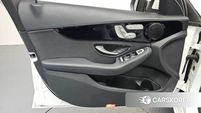 Mercedes-Benz C-Class W205 id 4458860 из Кореи 16