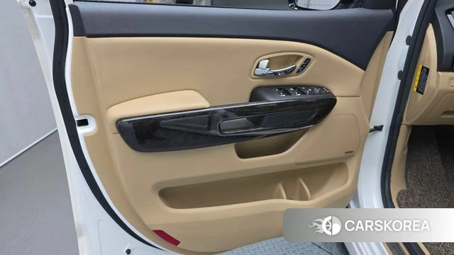 Kia The New Carnival id 4596166 из Кореи 16