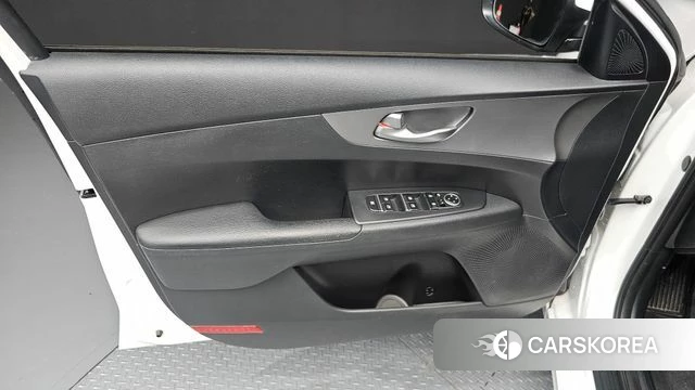 Kia Come New K3 id 4490145 из Кореи 16