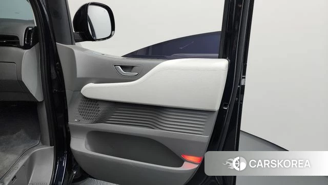 Hyundai Staria id 4250052 из Кореи 16