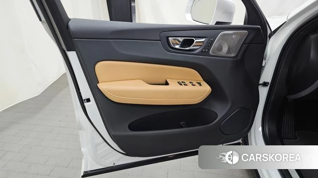 Volvo XC60 second Generation id 4482293 из Кореи 16