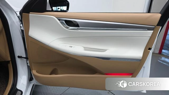 Hyundai The New Grandeur IG id 4203201 из Кореи 16