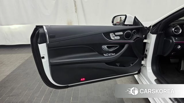 Mercedes-Benz E-Class W213 id 4318081 из Кореи 16