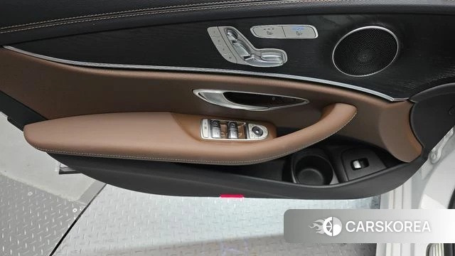 Mercedes-Benz E-Class W213 id 4774422 из Кореи 16