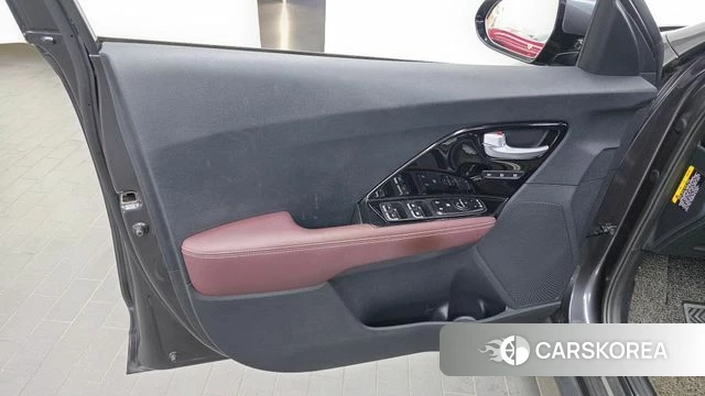 Kia The New Niro id 4586776 из Кореи 16