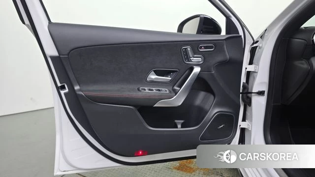 Mercedes-Benz A-Class W177 id 4752710 из Кореи 16