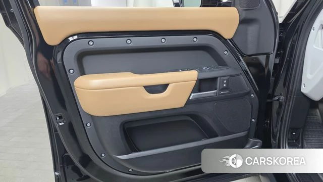 Land Rover Defender (L663) id 4279563 из Кореи 16