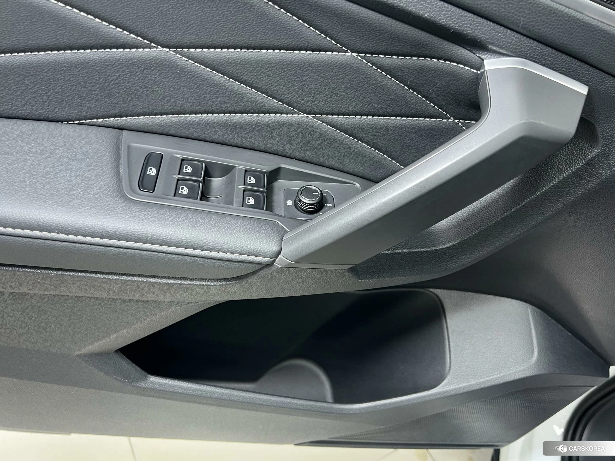 Volkswagen Tiguan L id 4473642 из Китая 16