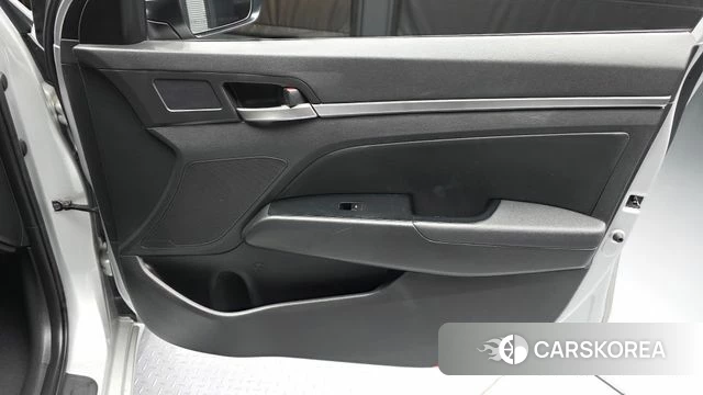 Hyundai The New Avante AD id 4477333 из Кореи 16