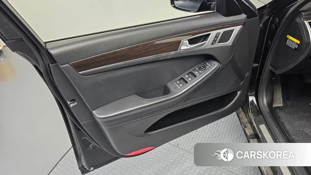 Genesis G80 id 4397940 из Кореи 16