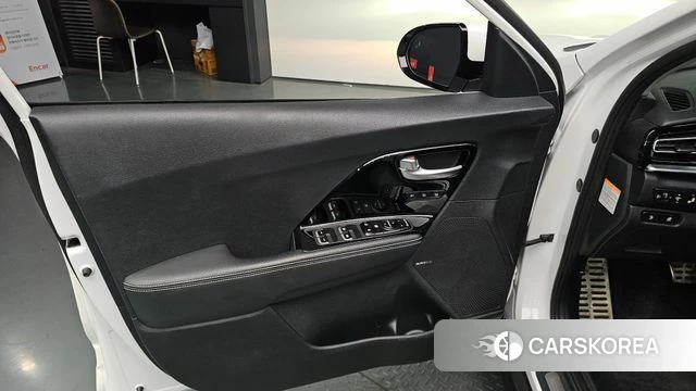 Kia Niro EV id 4619425 из Кореи 16