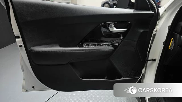 Kia Niro id 4491073 из Кореи 16