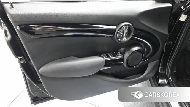 Mini Cooper D id 4251198 из Кореи 16
