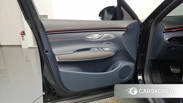 Genesis GV70 id 4752971 из Кореи 16
