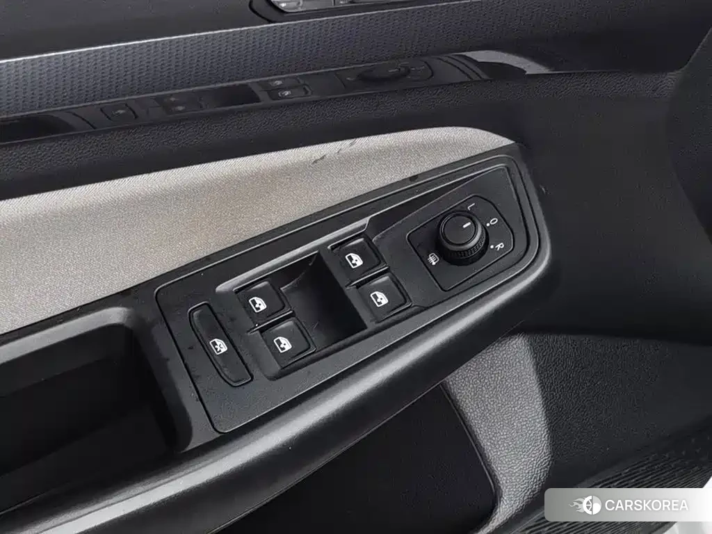 Volkswagen Bora id 4570552 из Китая 16