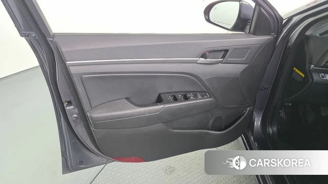 Hyundai The New Avante AD id 4188147 из Кореи 16