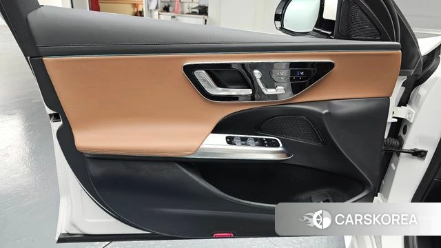 Mercedes-Benz E-Class W214 id 4432280 из Кореи 16